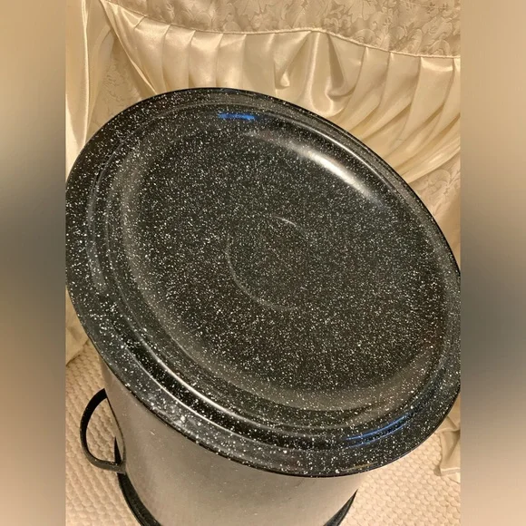 LG. 15QT. STOCK /STEAMER POT - Picture 8 of 11